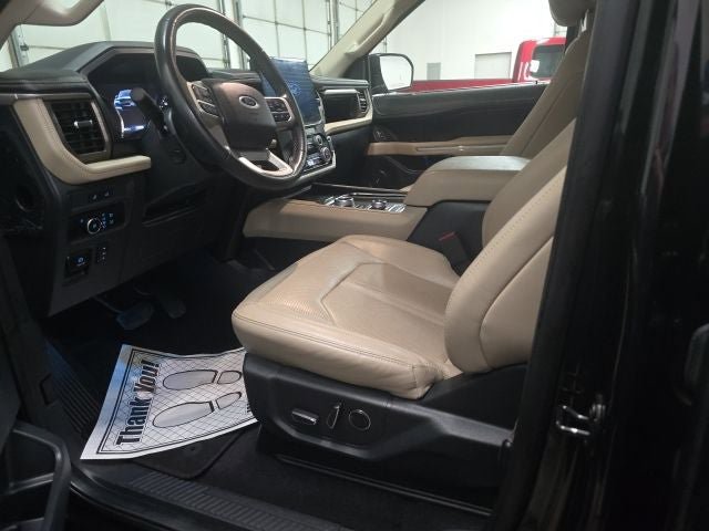 Used 2024 Ford Expedition Max Limited AWD/4WD image 17