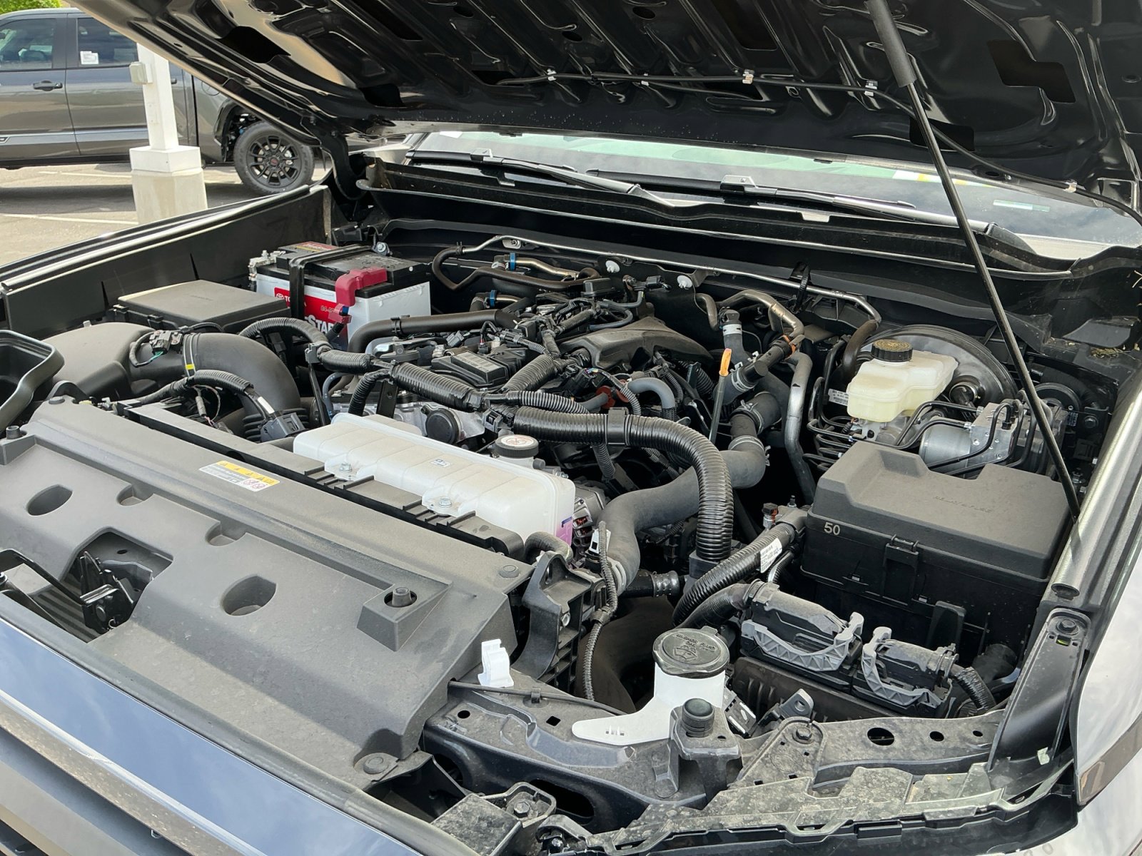 Certified 2025 Toyota Tacoma SR5 image 21