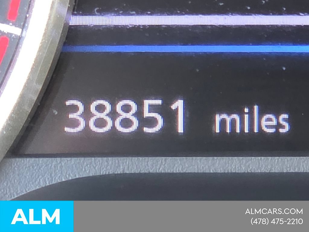 Used 2024 Nissan Sentra SV FWD image 25