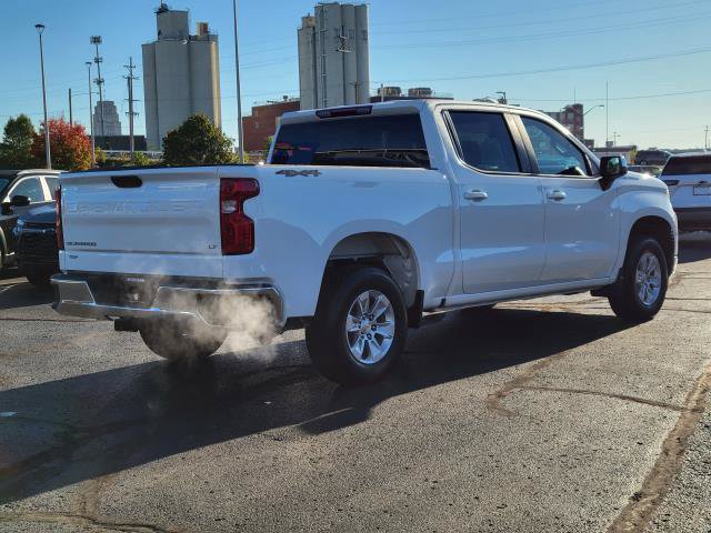 Used 2025 Chevrolet Silverado 1500 LT AWD/4WD image 2