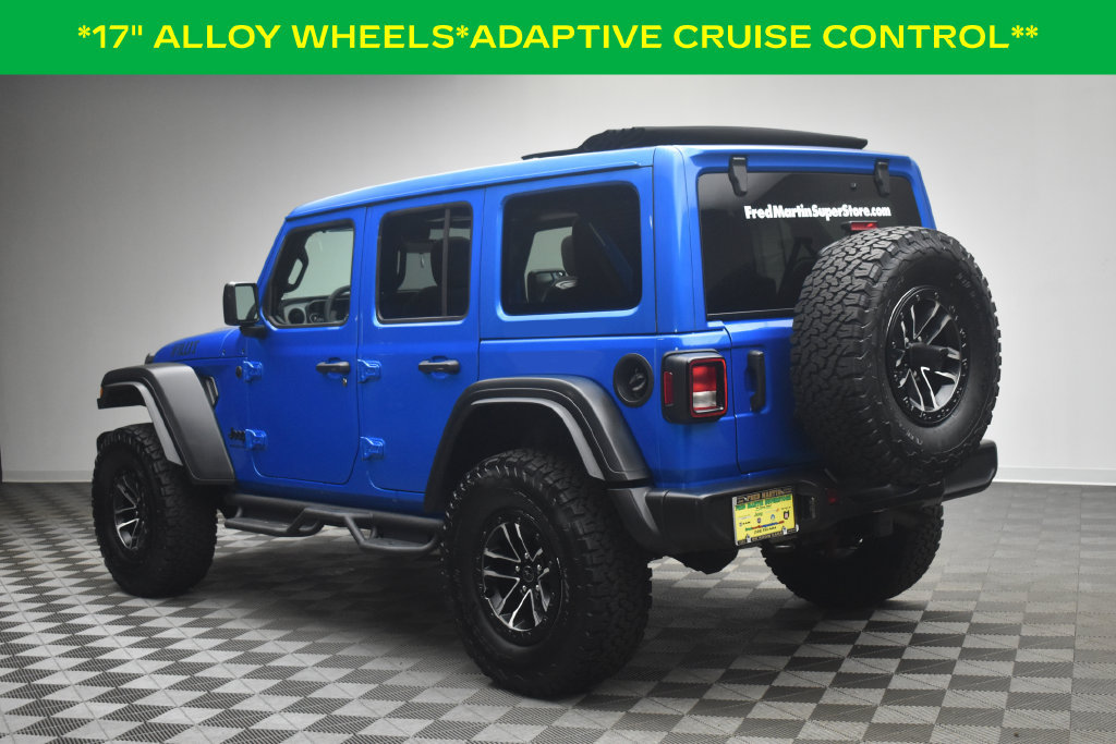 Used 2025 Jeep Wrangler Unlimited Sport AWD/4WD image 4