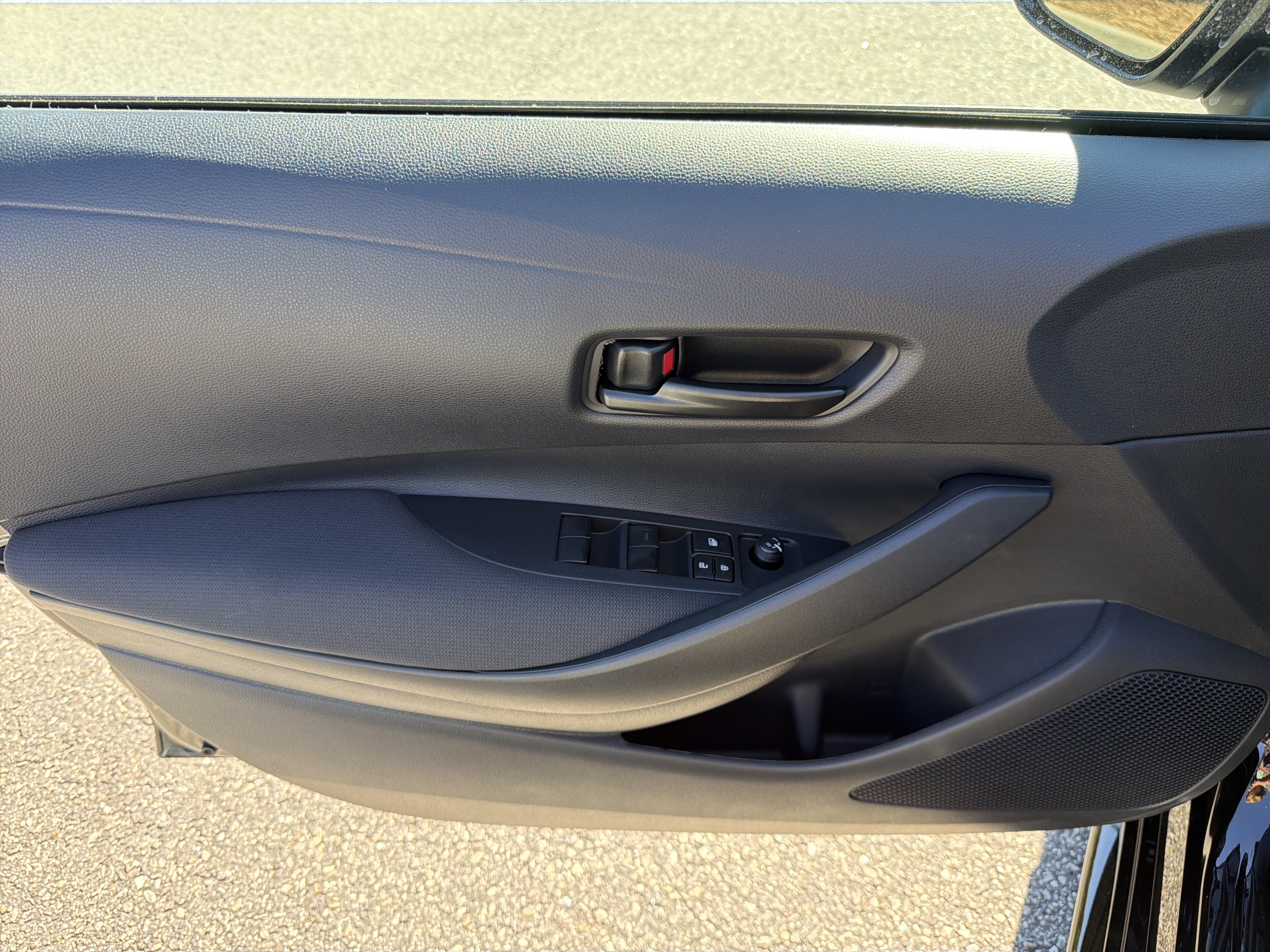 New 2027 Toyota Corolla LE FWD image 10