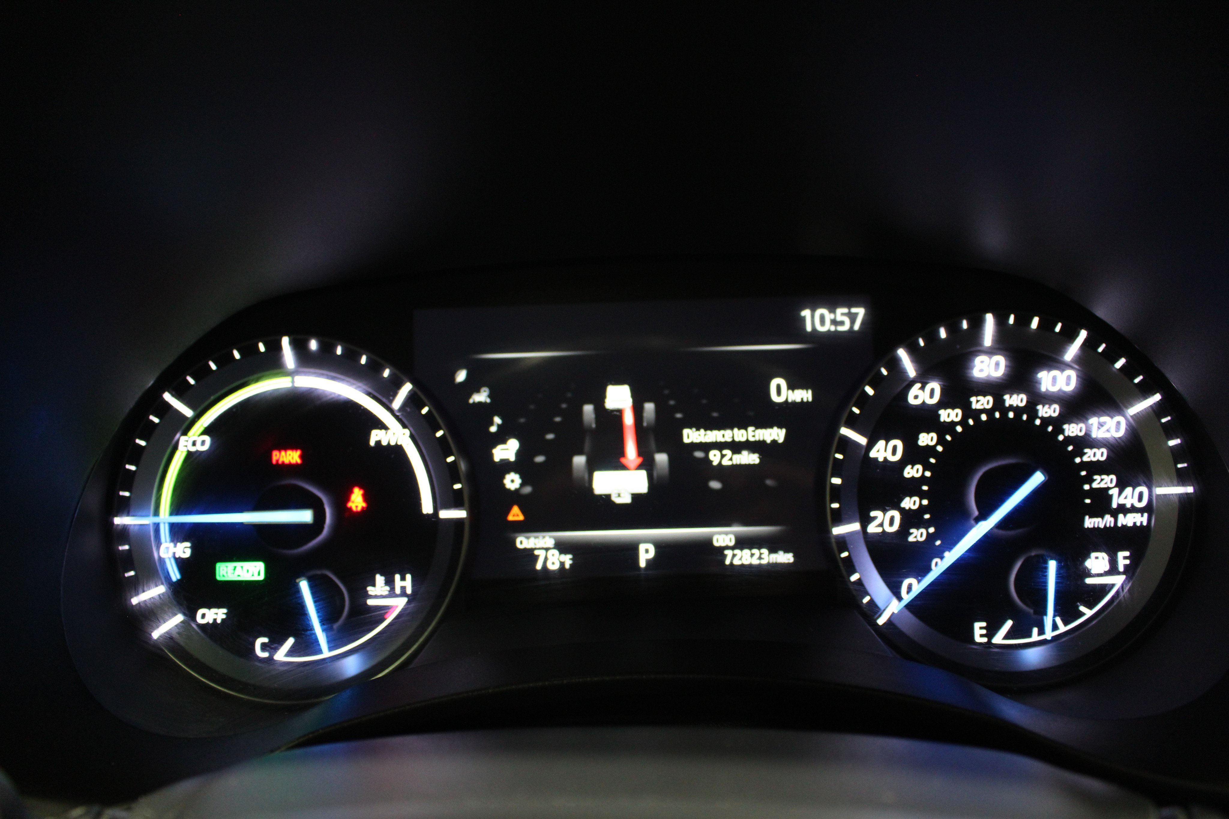 Used 2020 Toyota Highlander XLE AWD/4WD image 12