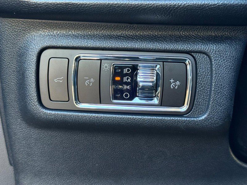 New 2026 Lincoln Corsair Reserve w/ Jet Appearance Package image 16