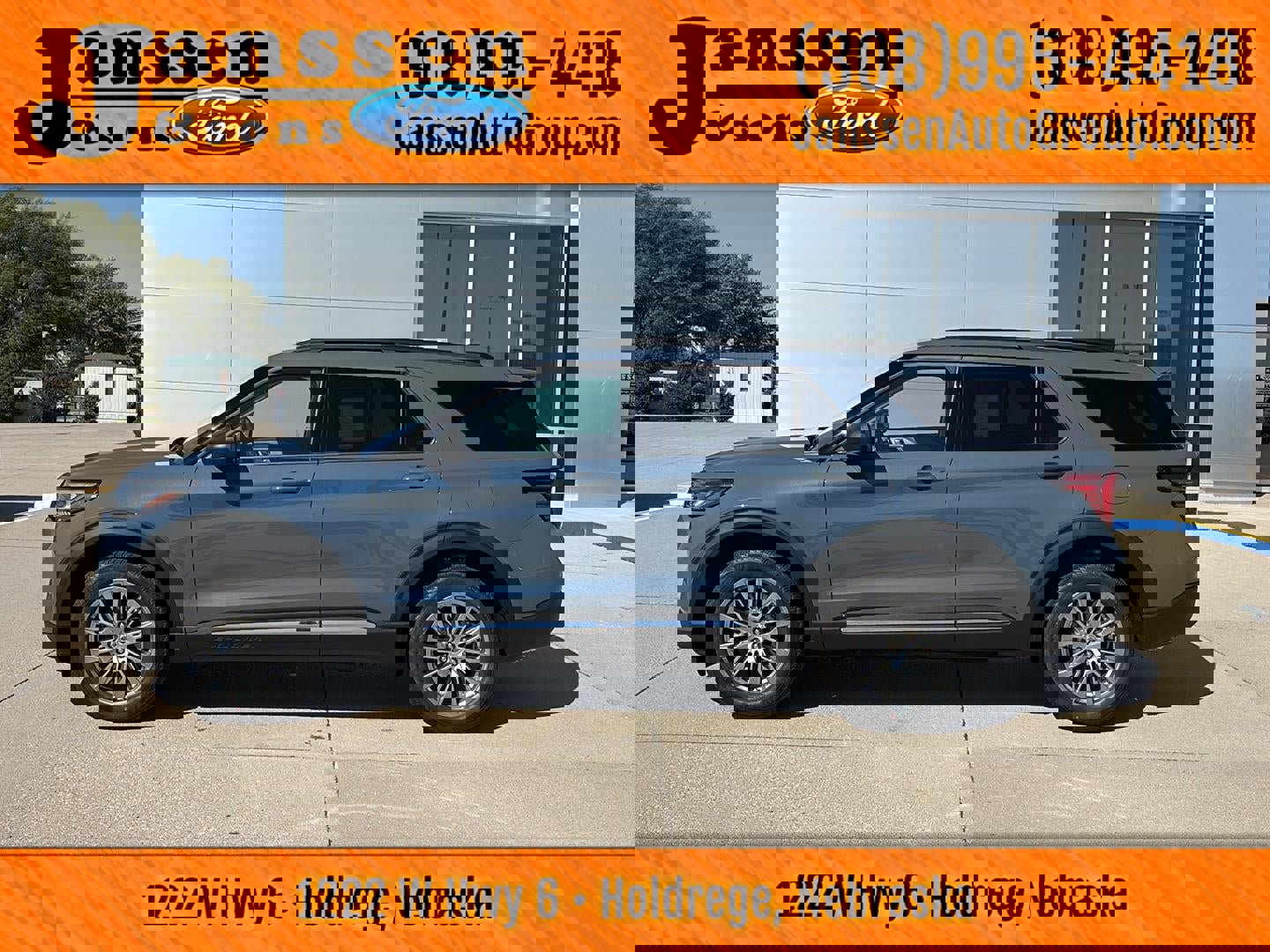 New 2025 Ford Explorer Active w/ Active Comfort Package