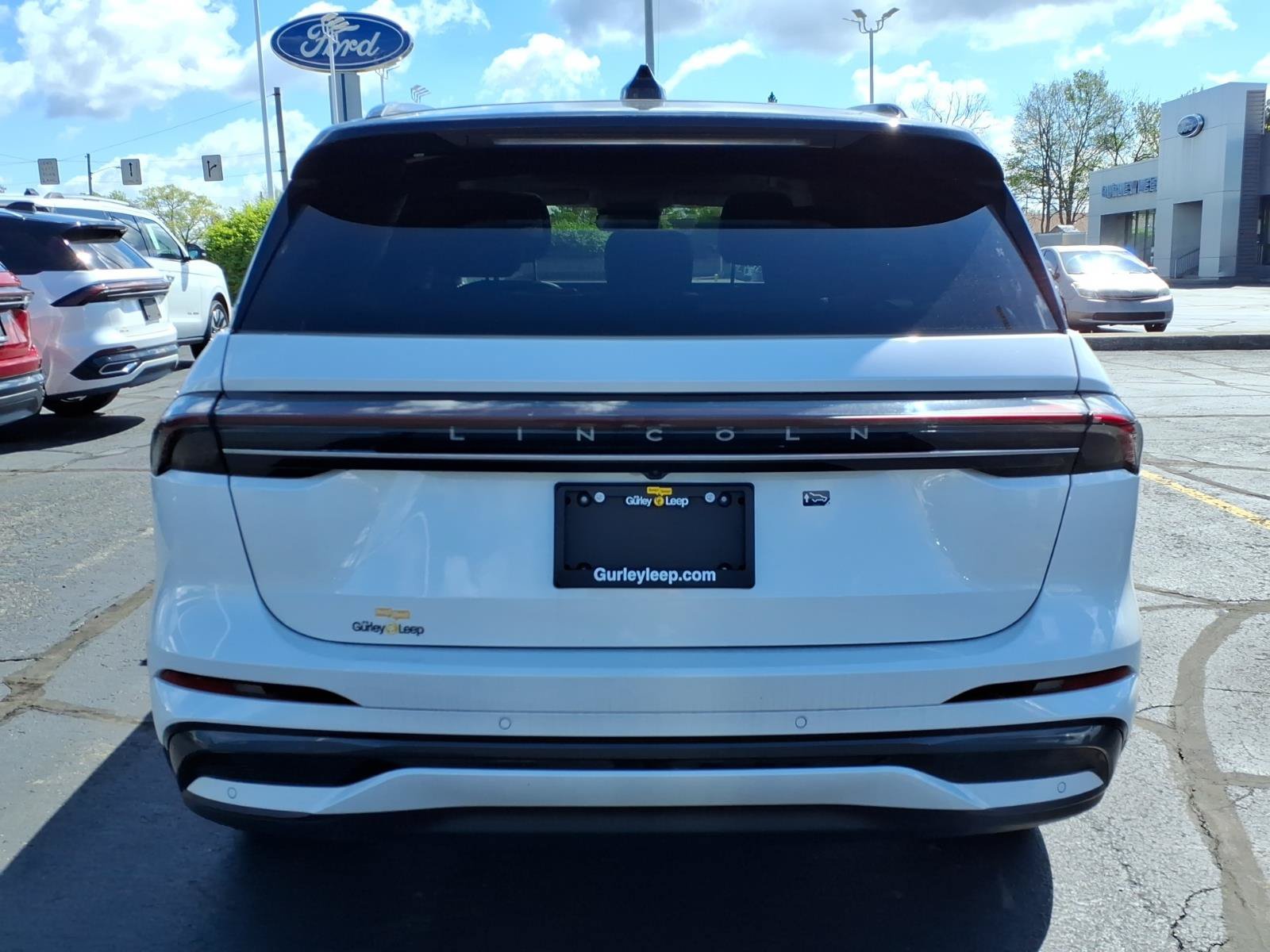 New 2026 Lincoln Nautilus Reserve w/ Jet Appearance Package AWD/4WD image 9