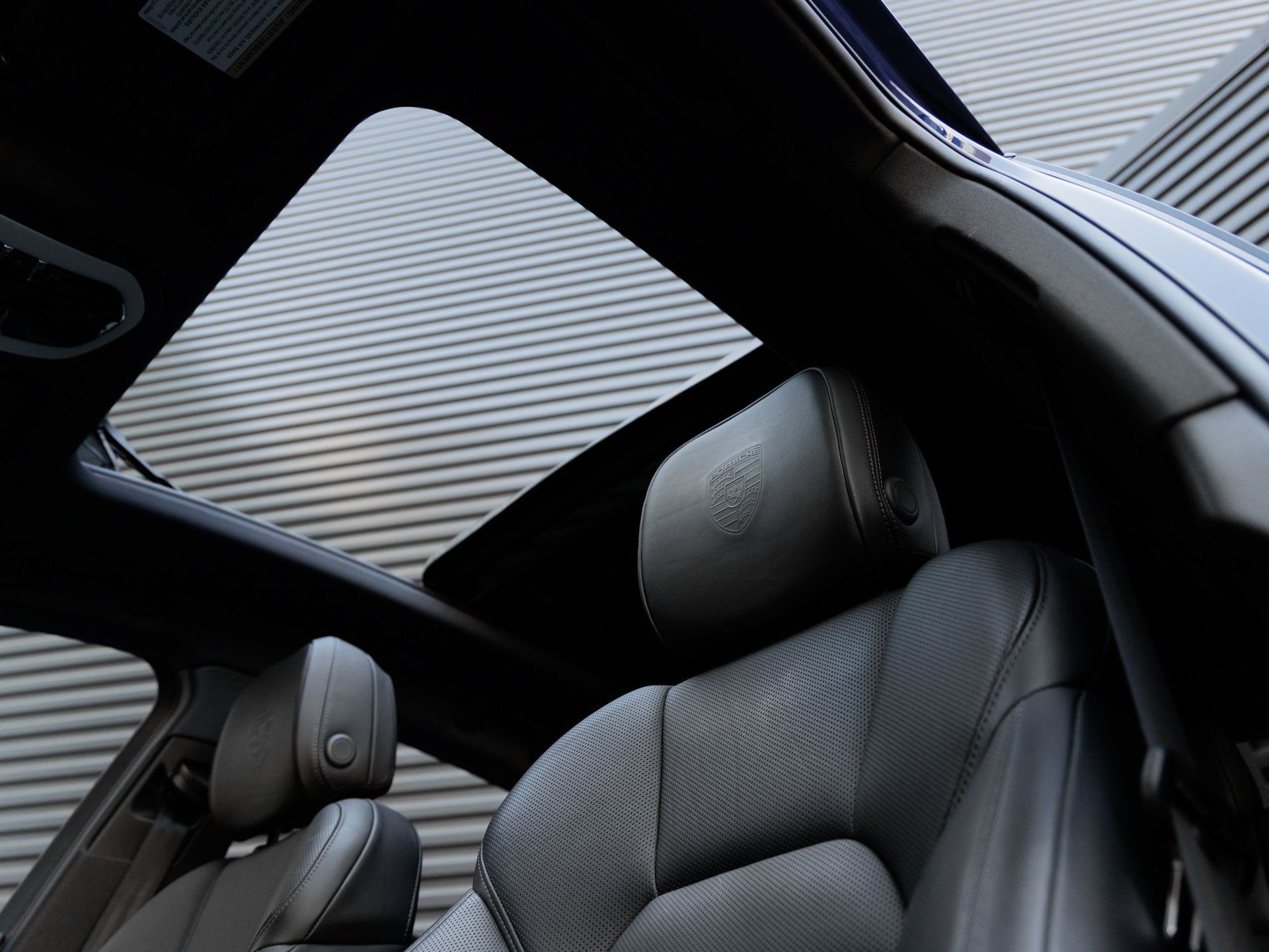 Certified 2026 Porsche Macan AWD/4WD image 14
