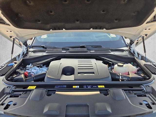 New 2026 Land Rover Range Rover SE AWD/4WD image 17