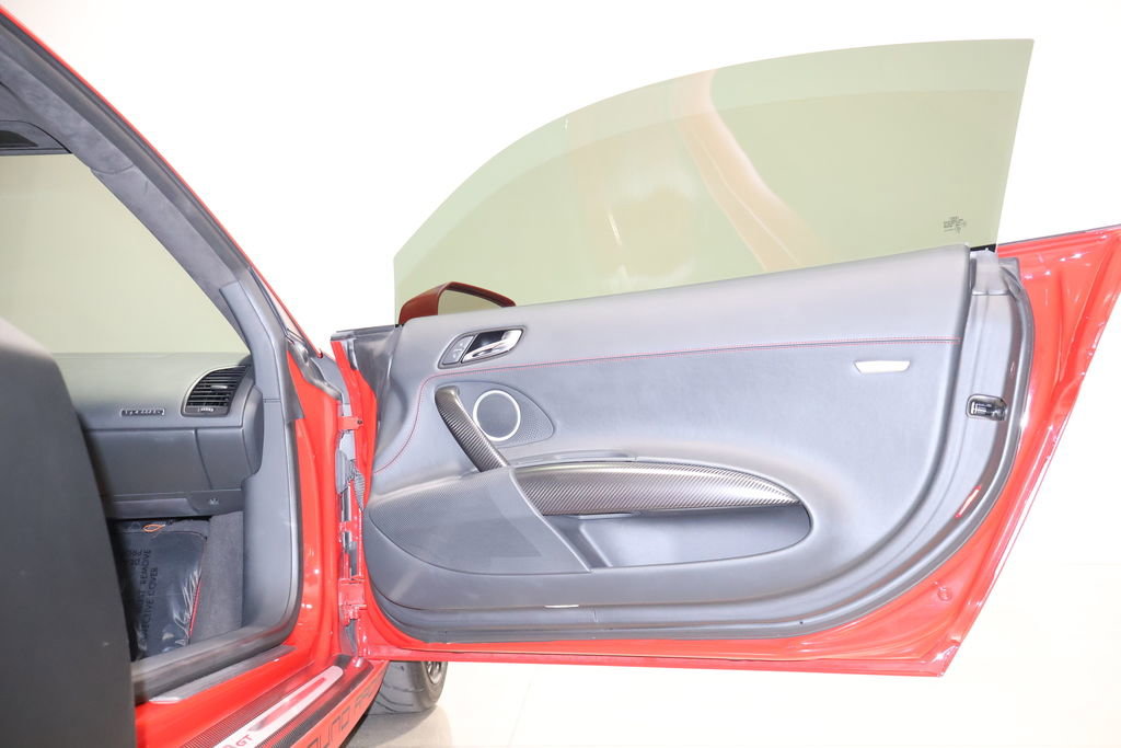 Used 2012 Audi R8 GT image 33