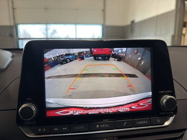 Used 2024 Nissan Altima 2.5 SV image 26