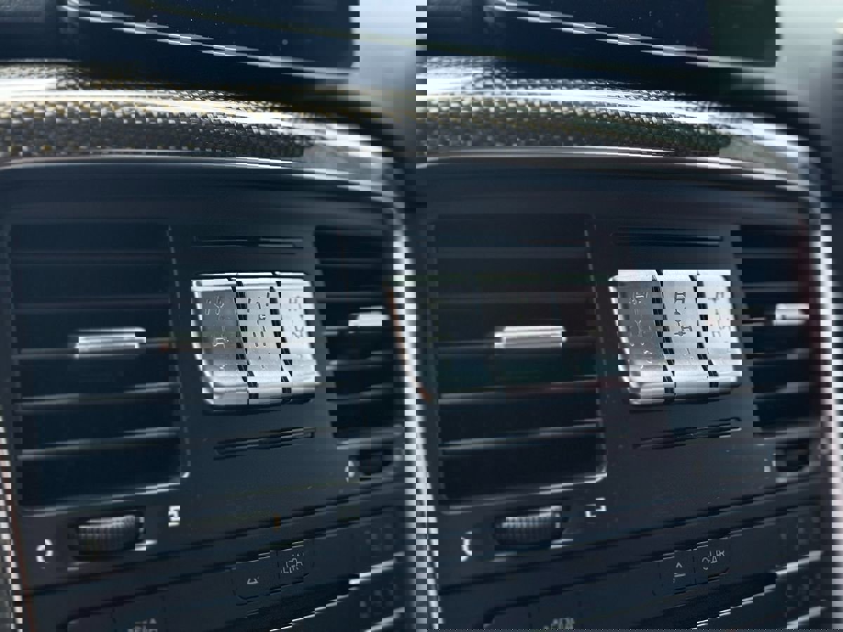 Used 2017 Mercedes-Benz G 63 AMG 4MATIC image 33