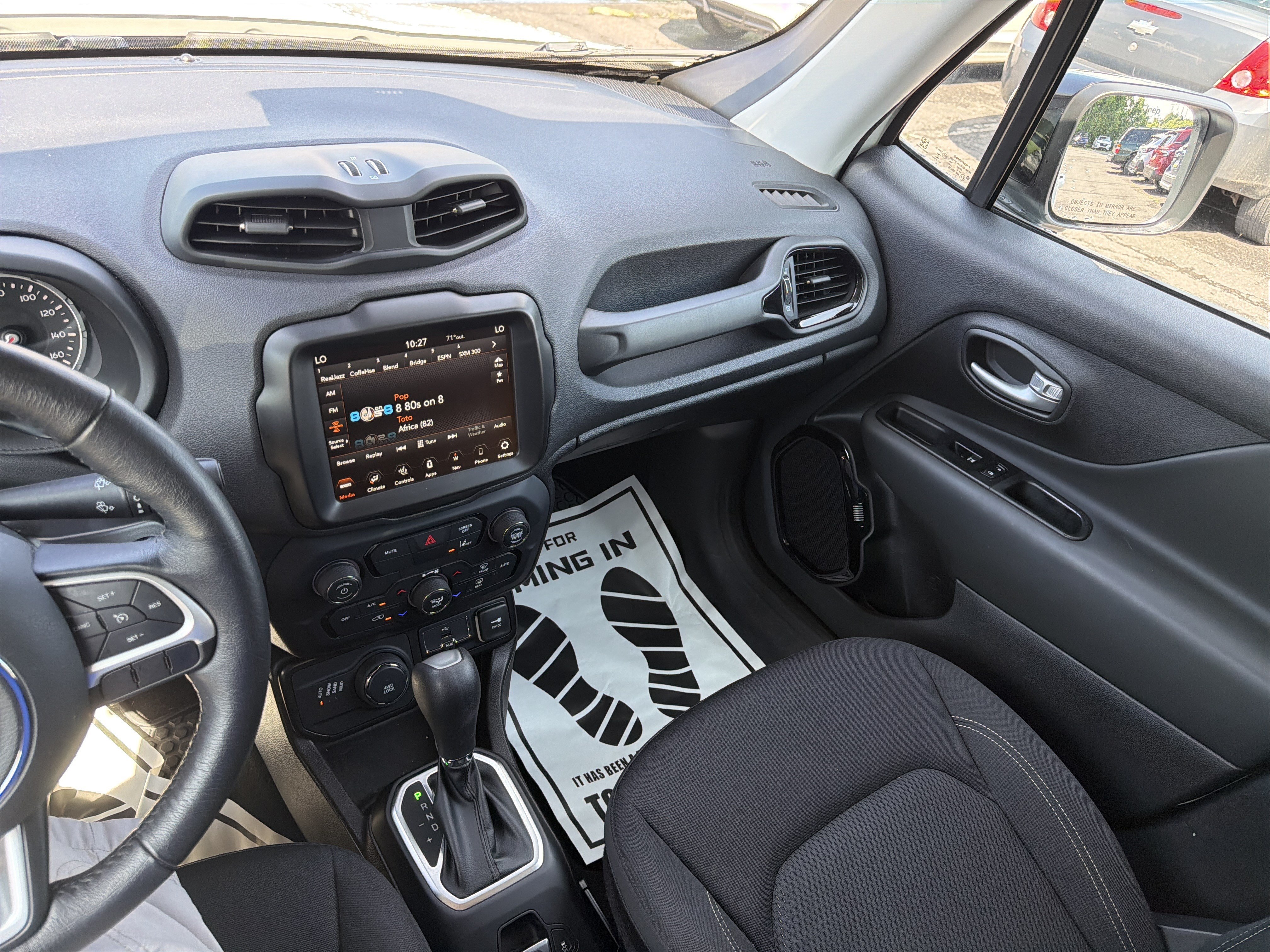 Used 2023 Jeep Renegade Altitude w/ Convenience Group I AWD/4WD image 22