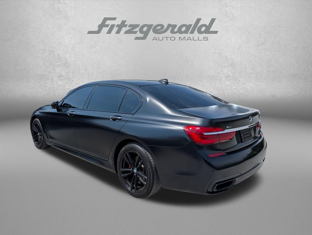 Used 2018 BMW 750i xDrive AWD/4WD image 3