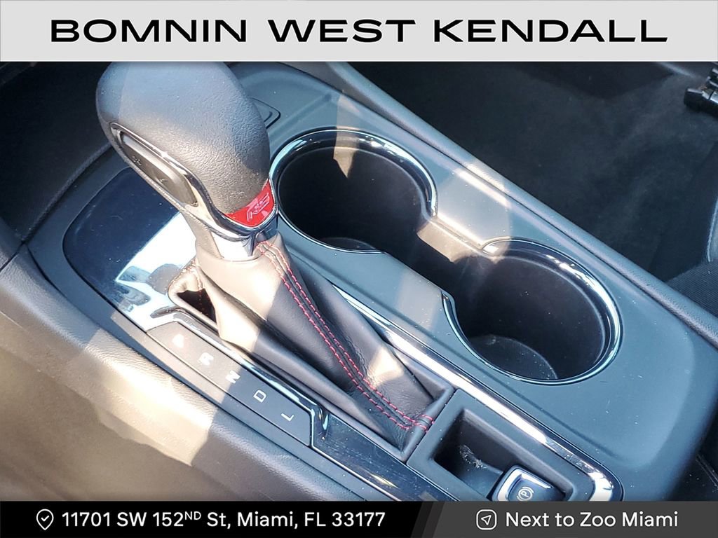 Used 2023 Chevrolet Equinox RS image 29