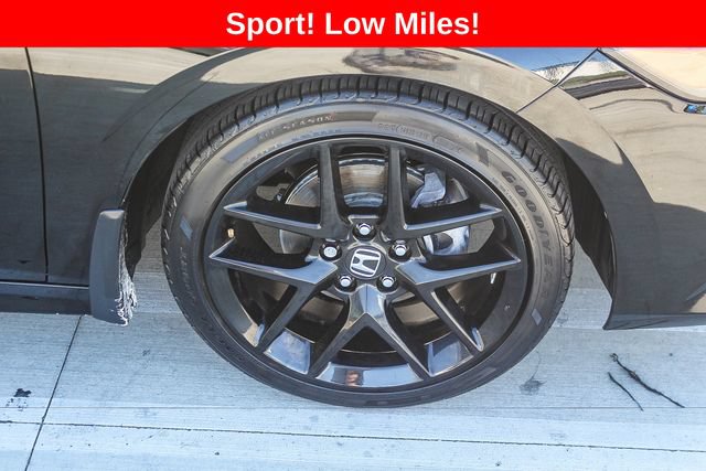 Used 2024 Honda Civic Sport image 12