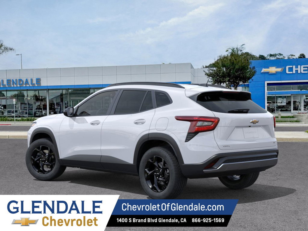 New 2026 Chevrolet Trax LT w/ Driver Confidence Package FWD image 1