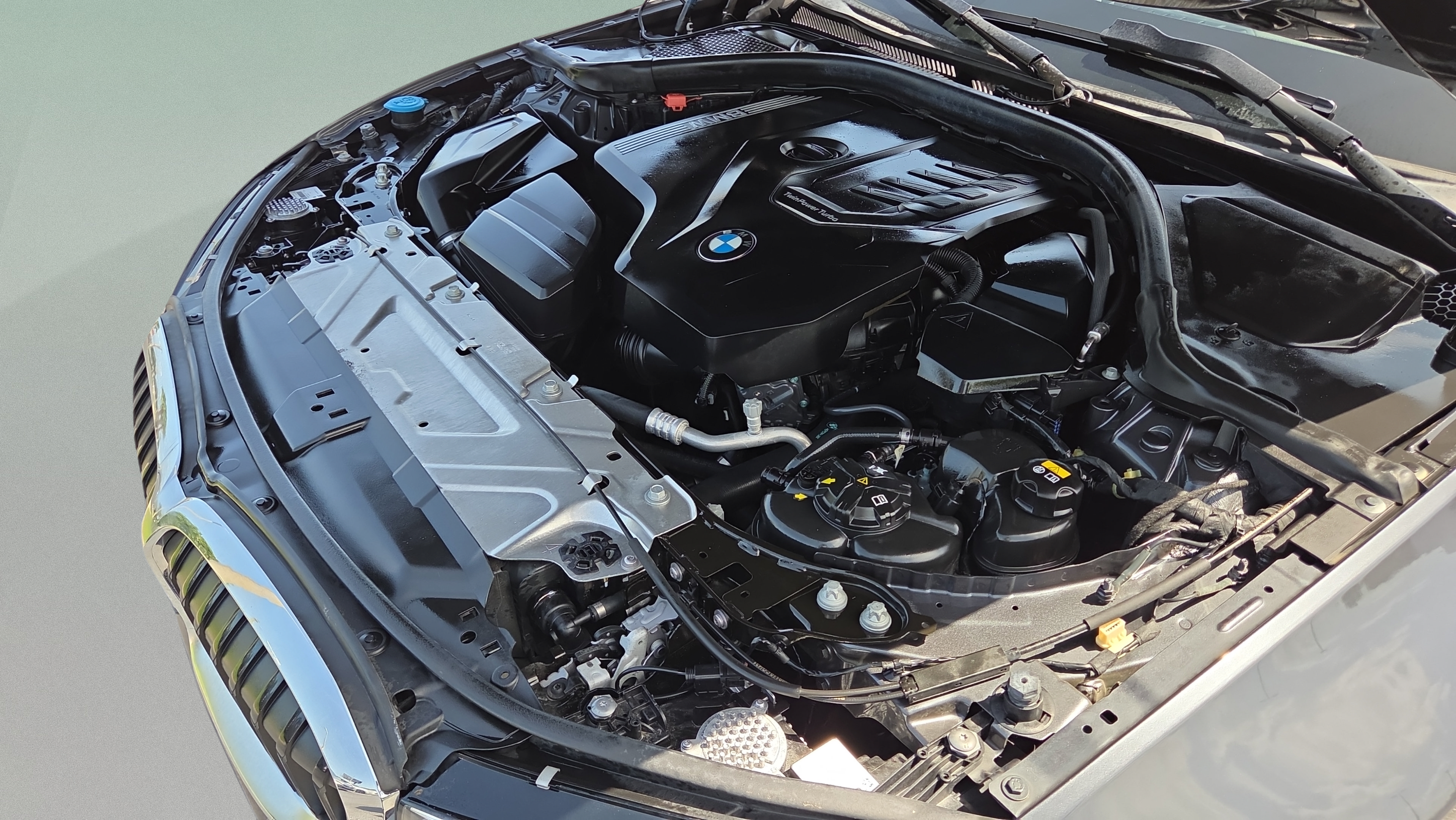 Used 2022 BMW 330i Sedan w/ Driving Assistance Package RWD image 20