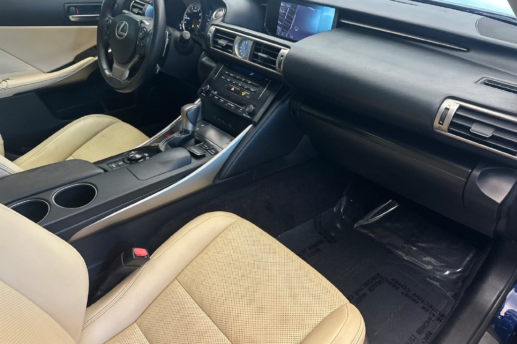 Used 2014 Lexus IS 350 w/ Navigation Package RWD image 15