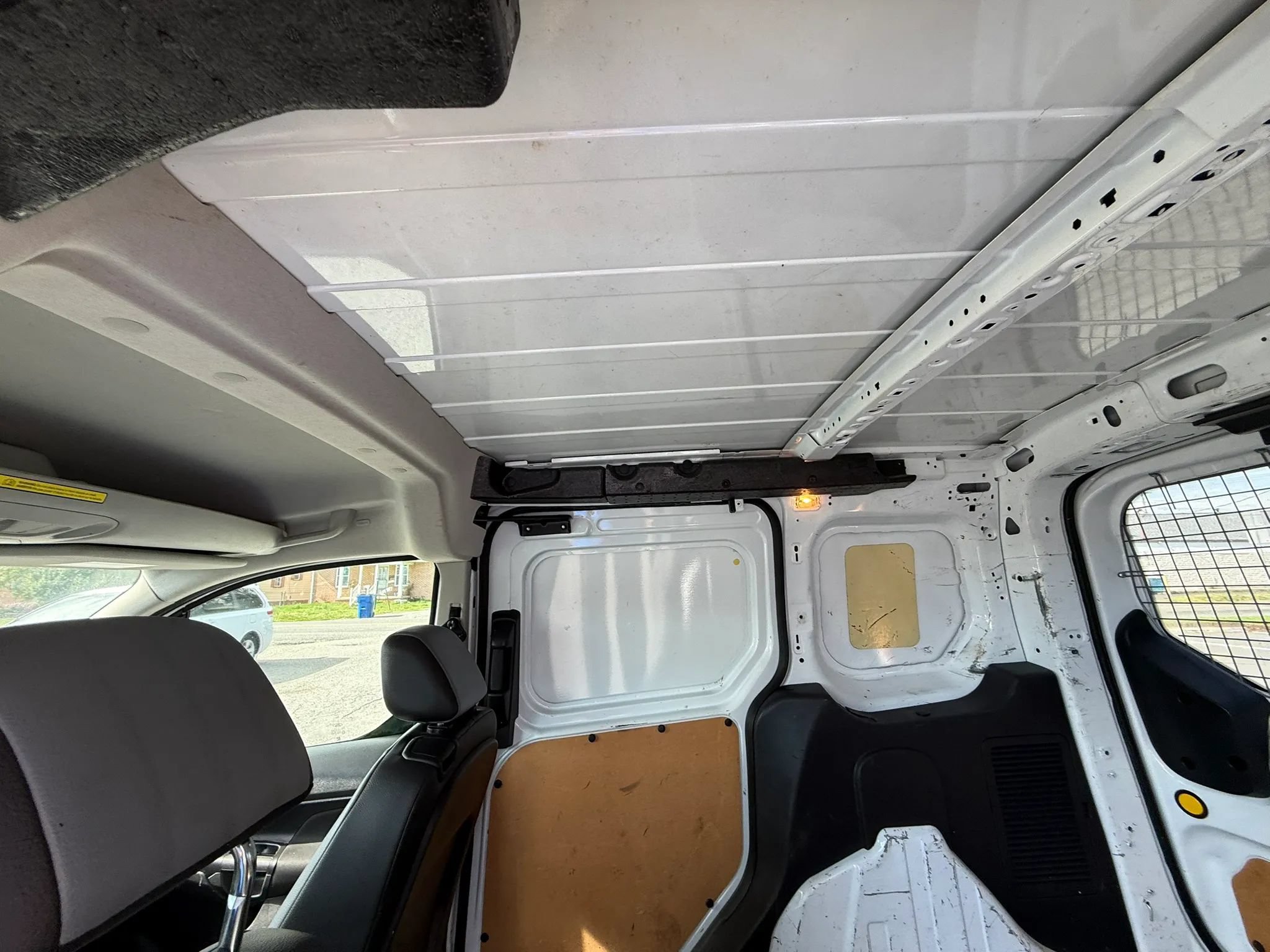 Used 2015 Ford Transit Connect XL FWD image 37