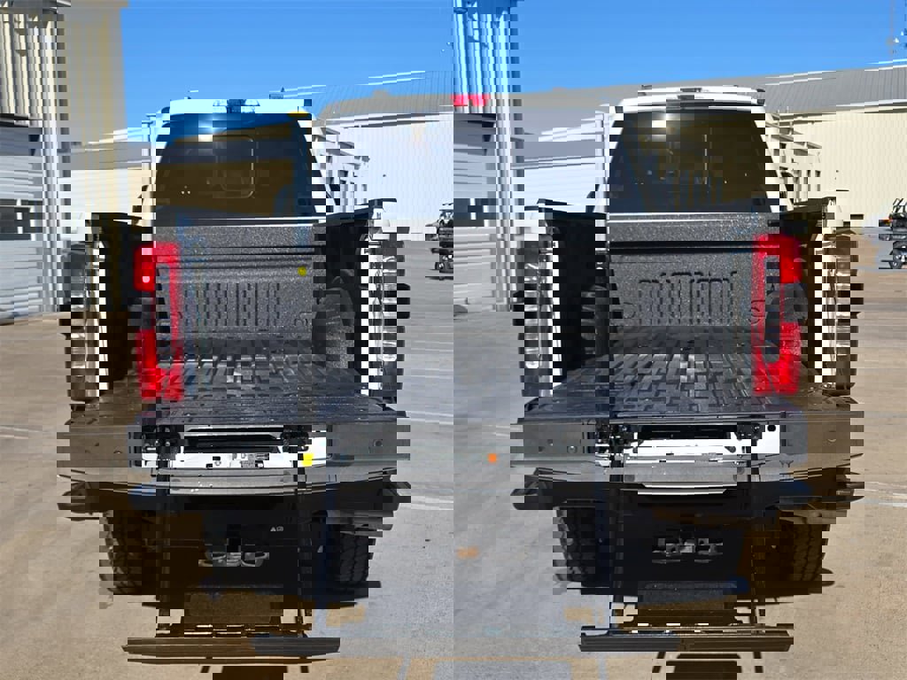 Used 2024 Ford F350 King Ranch image 12