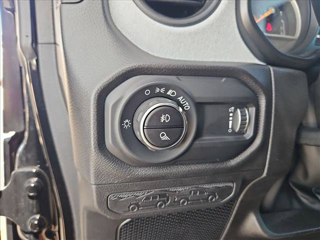 Used 2024 Jeep Gladiator Sport AWD/4WD image 22