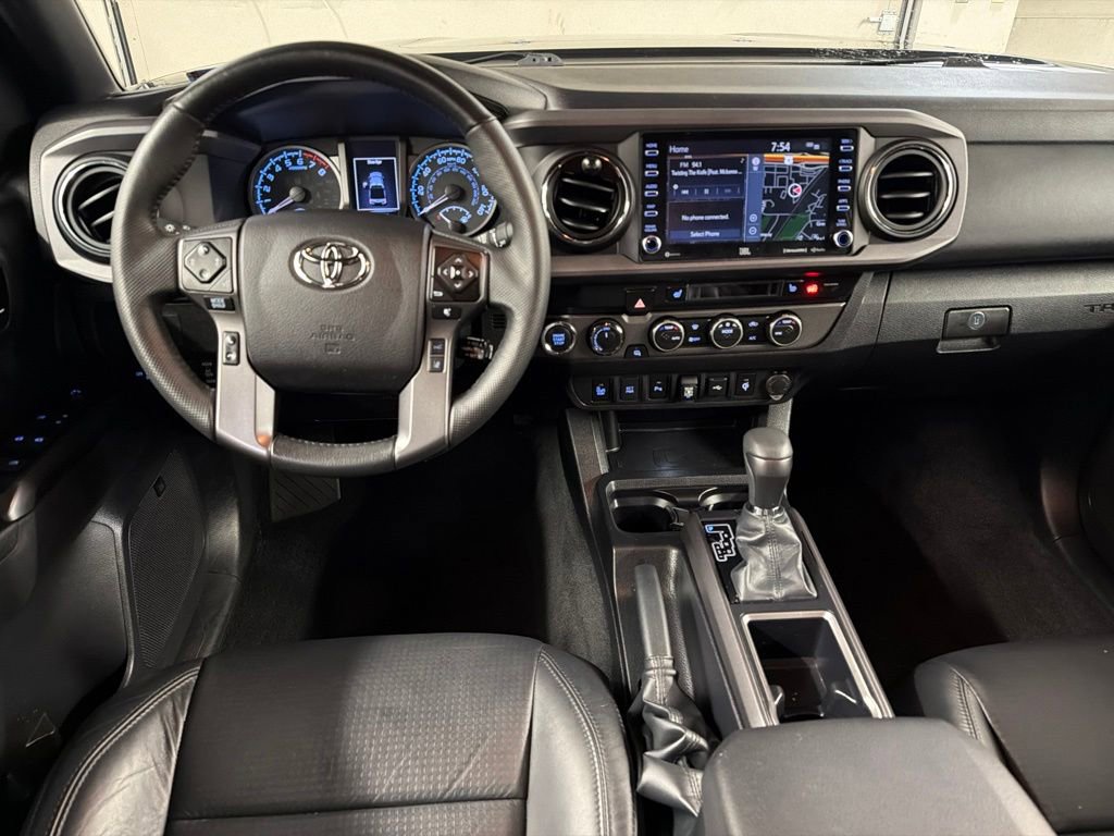 Used 2022 Toyota Tacoma TRD Off-Road w/ TRD Premium Off Road Package AWD/4WD image 8