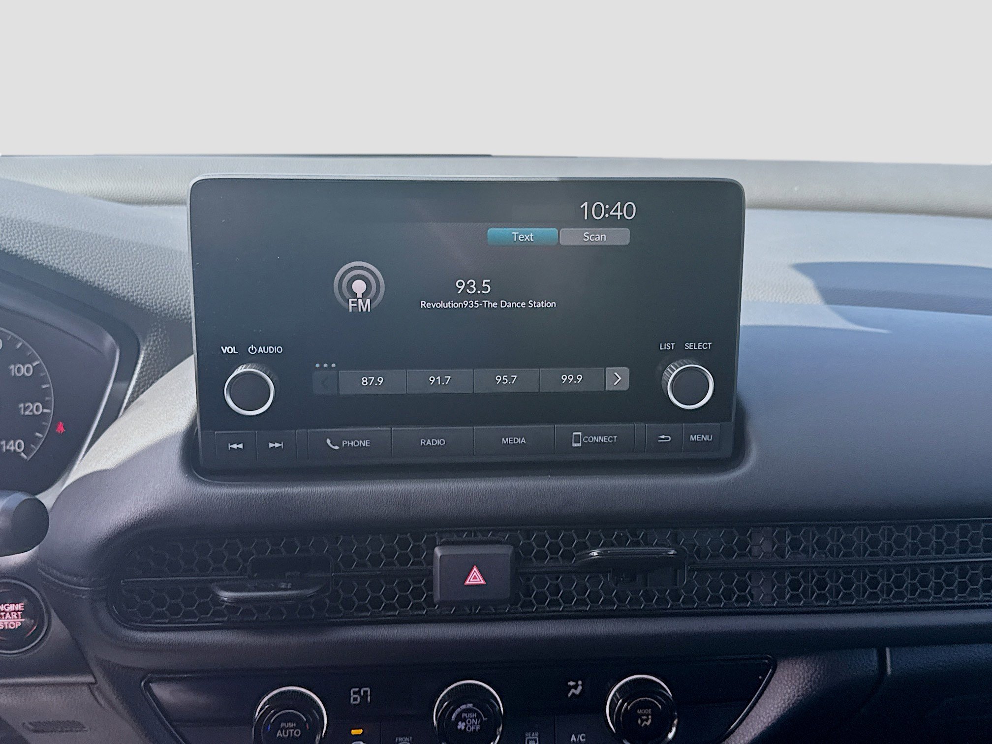 Certified 2025 Honda HR-V LX image 12