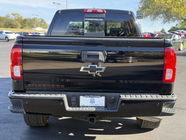 Used 2018 Chevrolet Silverado 1500 LTZ Z71 w/ Redline Edition image 6