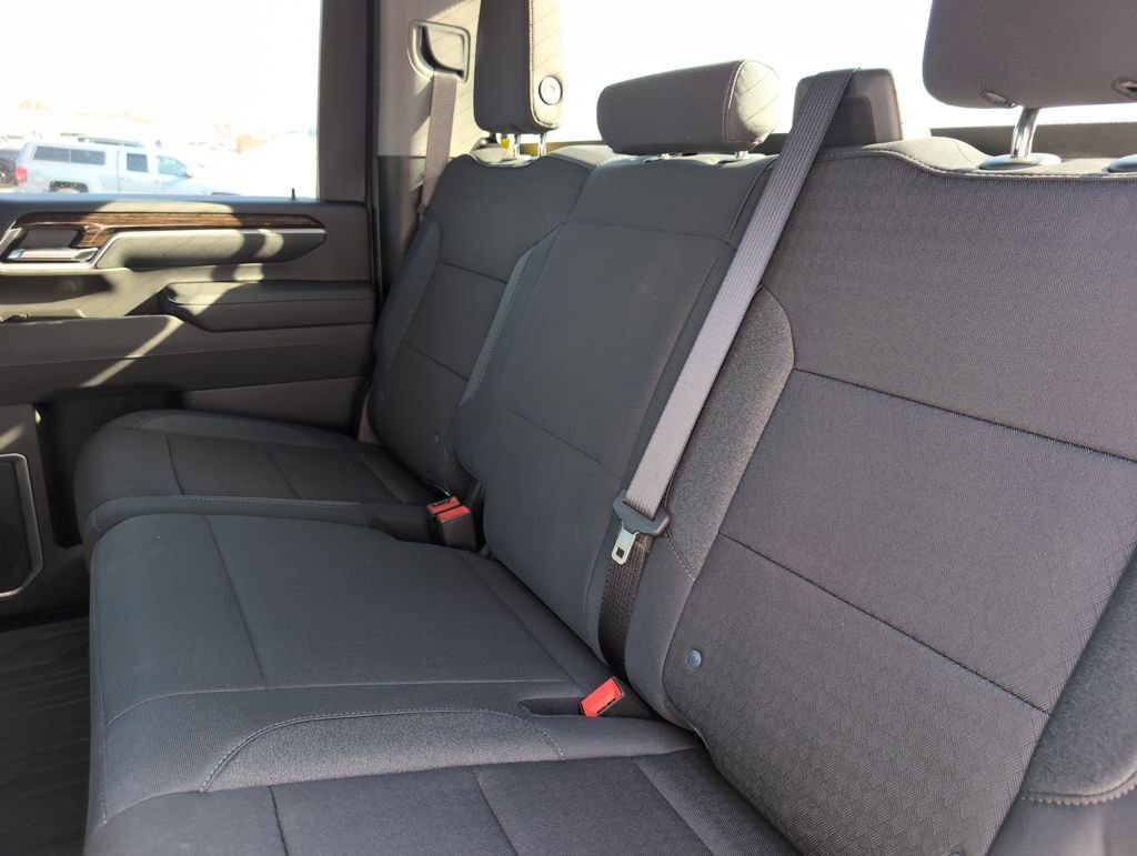 Used 2025 GMC Sierra 2500 SLE w/ SLE Value Package; image 11