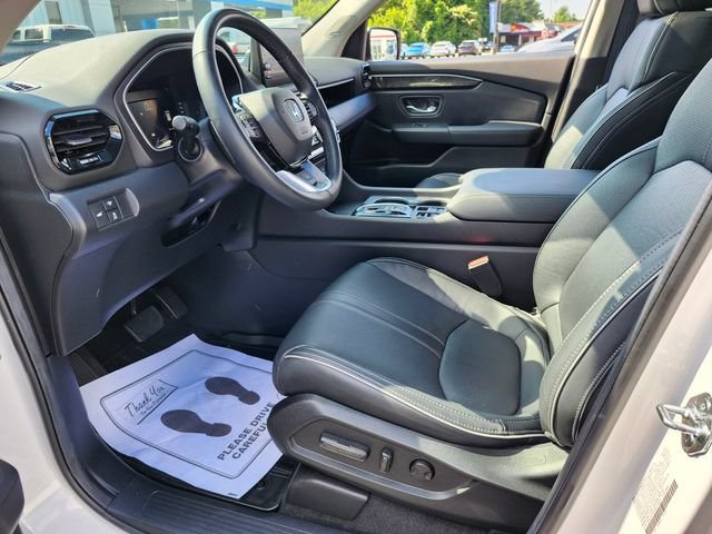 Used 2025 Honda Pilot Elite image 10