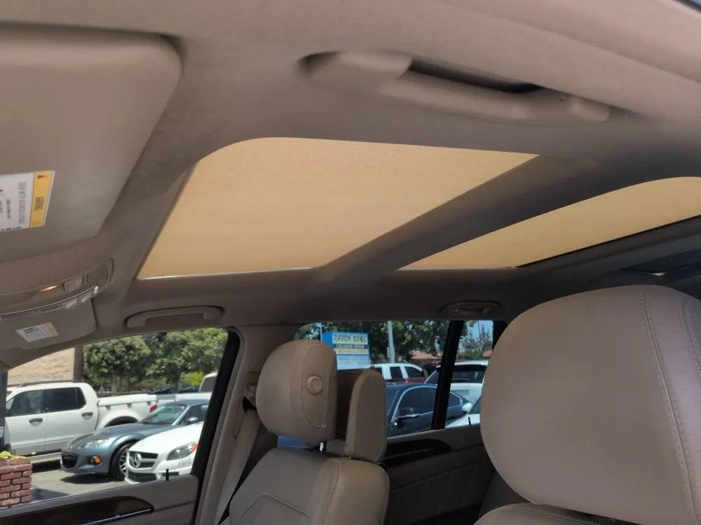 Used 2014 Mercedes-Benz GL 450 4MATIC w/ Appearance Package image 36