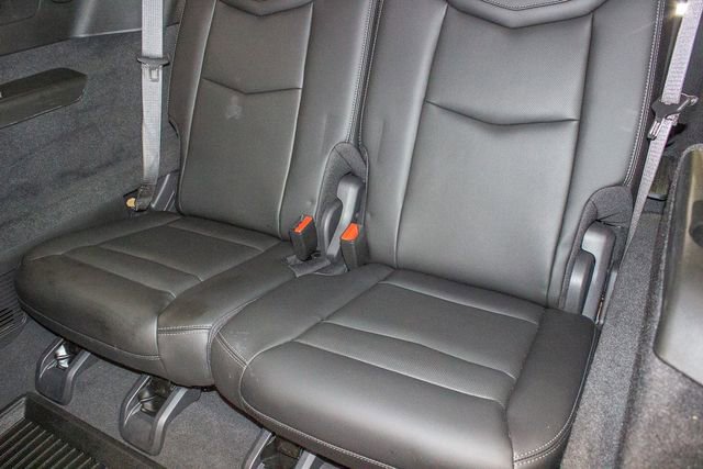 Used 2024 Cadillac XT6 Premium Luxury w/ LPO, Floor Liner Package image 20