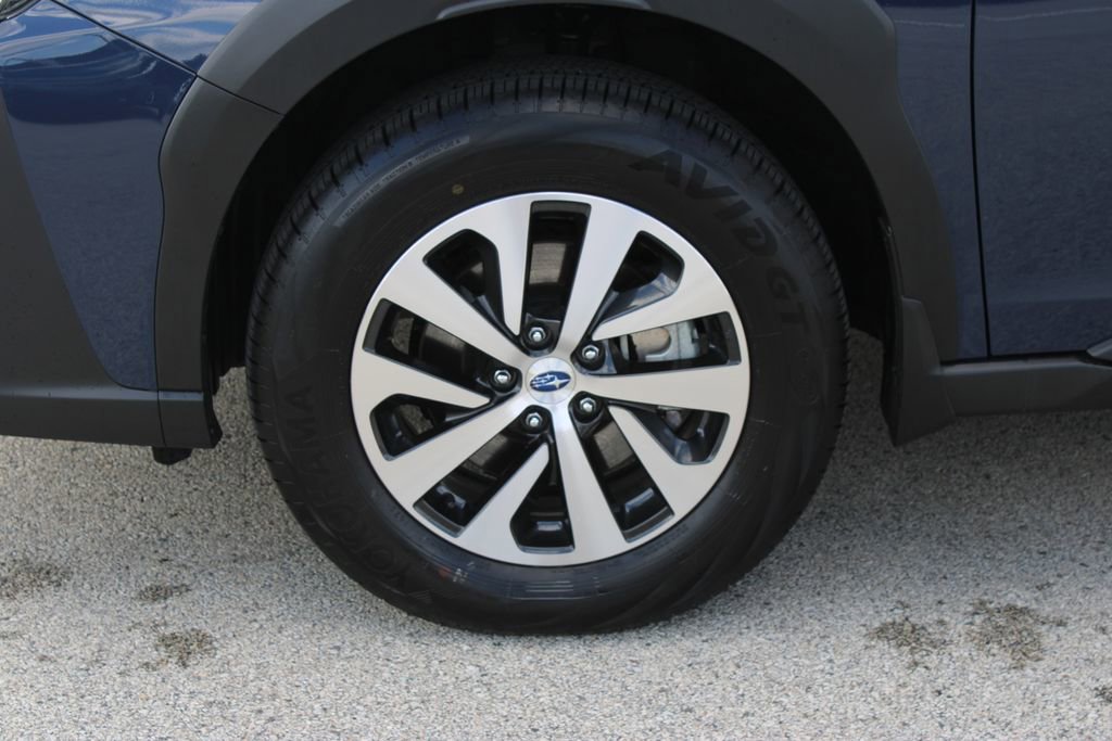 Used 2025 Subaru Outback Premium AWD/4WD image 26