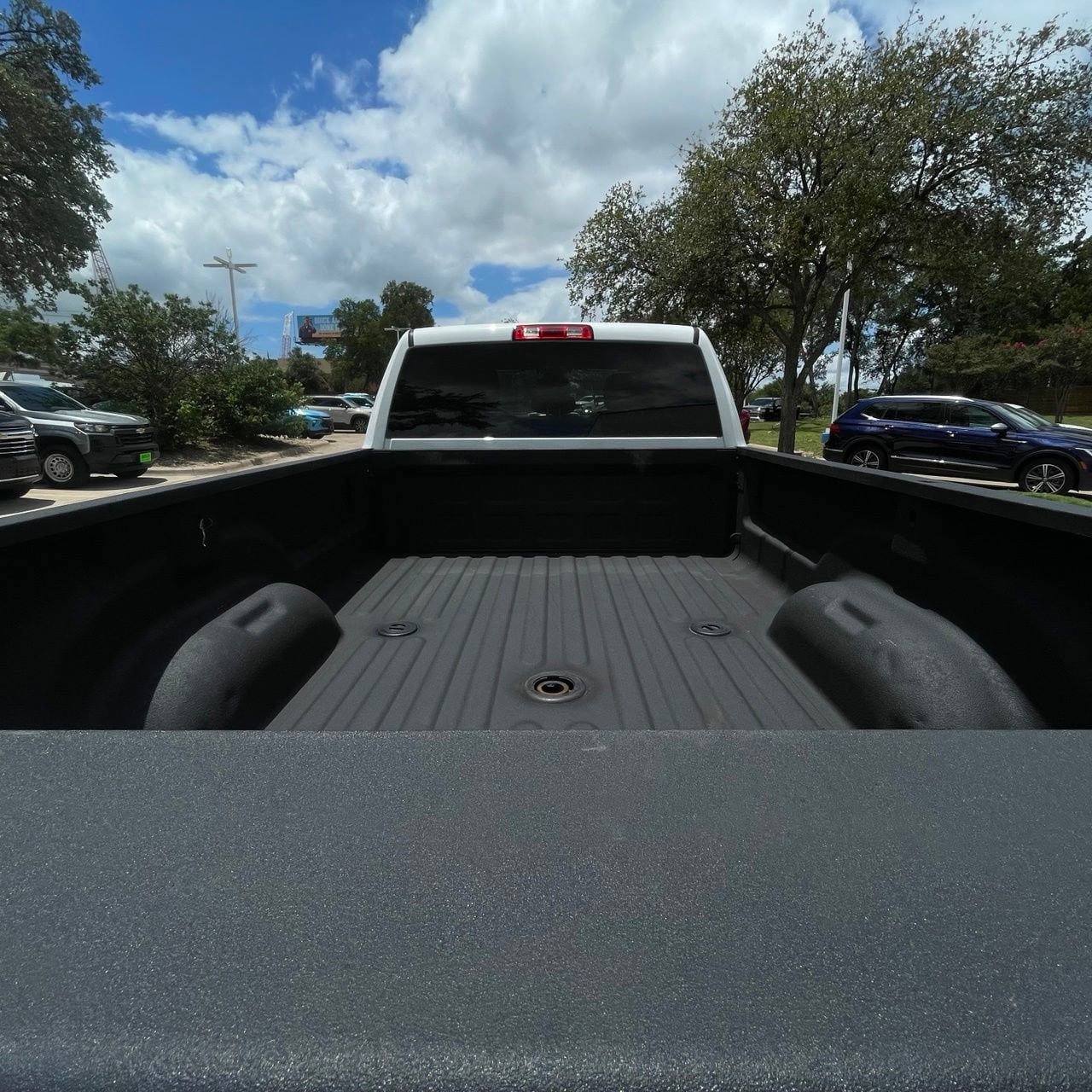 Used 2024 RAM 3500 Big Horn AWD/4WD image 26