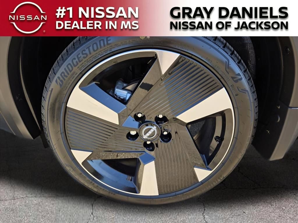 New 2026 Nissan Kicks SR FWD image 19