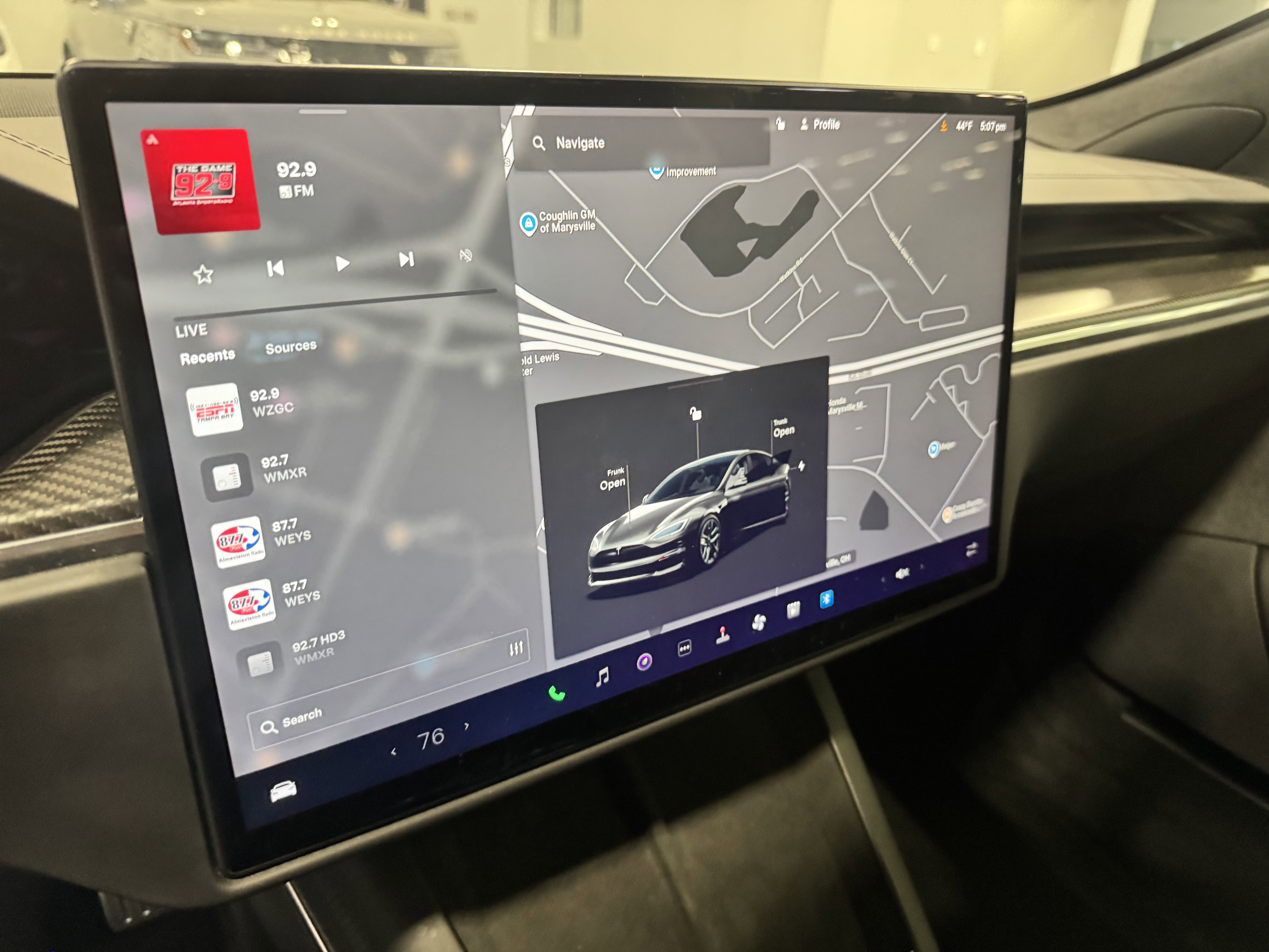 Used 2021 Tesla Model S Plaid image 12