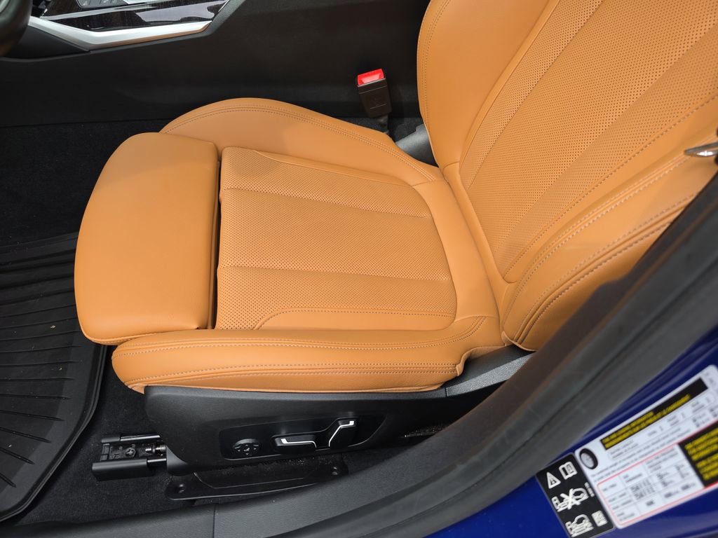 Used 2024 BMW 330i xDrive Sedan w/ M Sport Package image 20