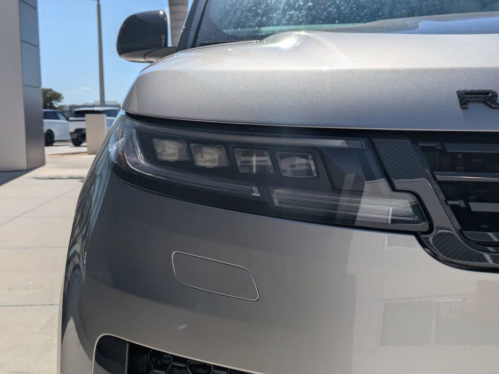 Used 2024 Land Rover Range Rover Sport AWD/4WD image 11