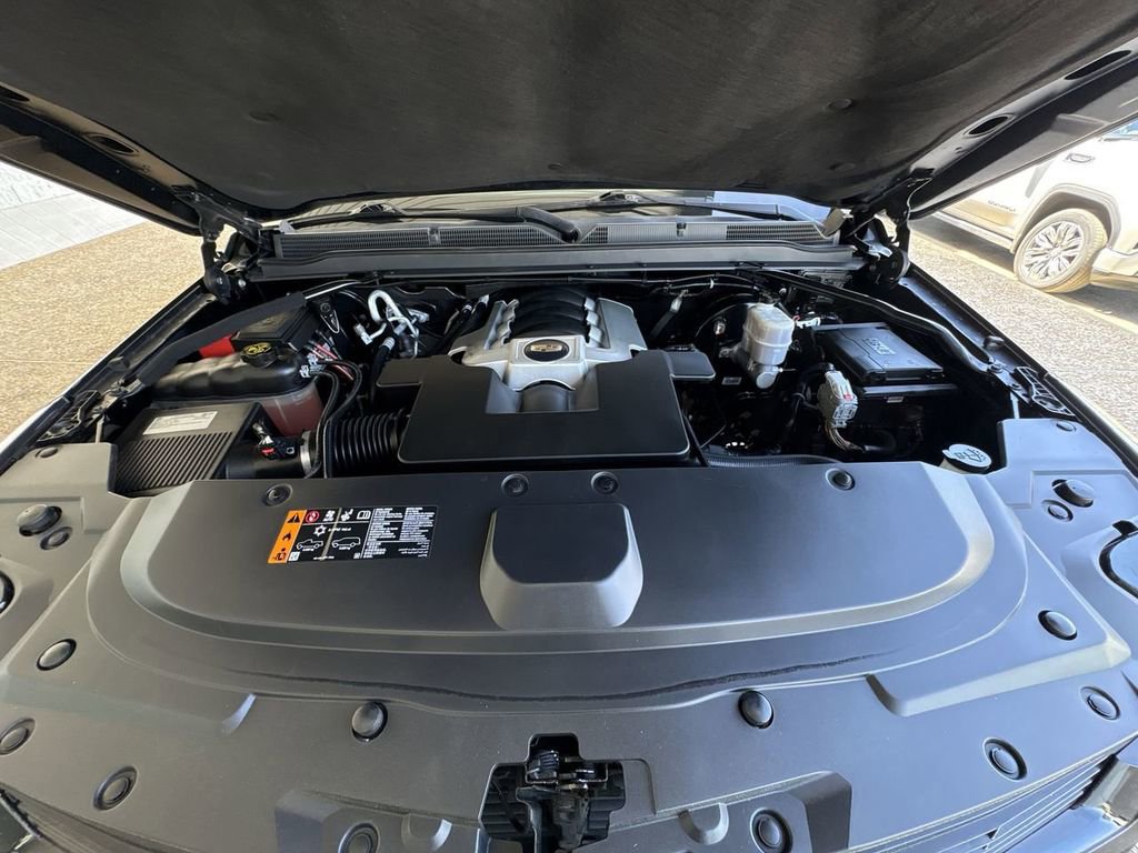 Certified 2020 Cadillac Escalade ESV Premium Luxury w/ Escalade Sport Edition image 31