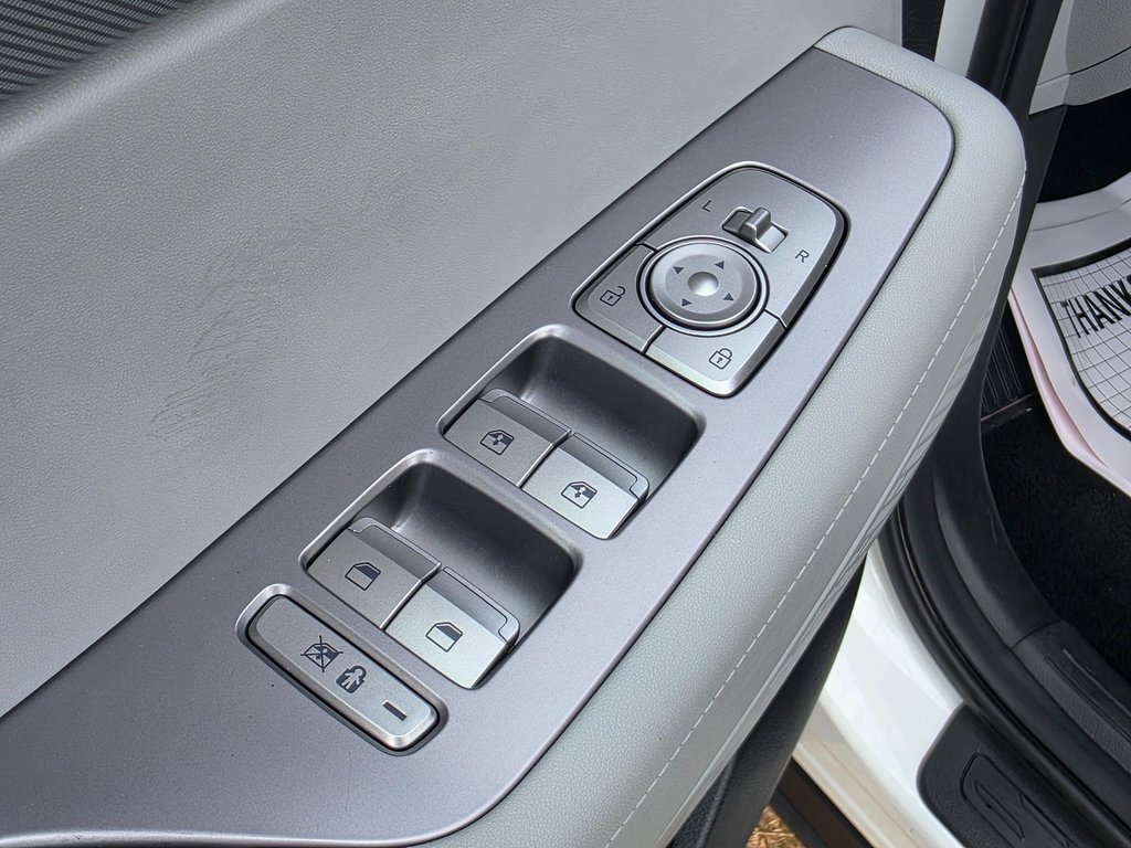 Used 2025 Hyundai Palisade SEL image 20