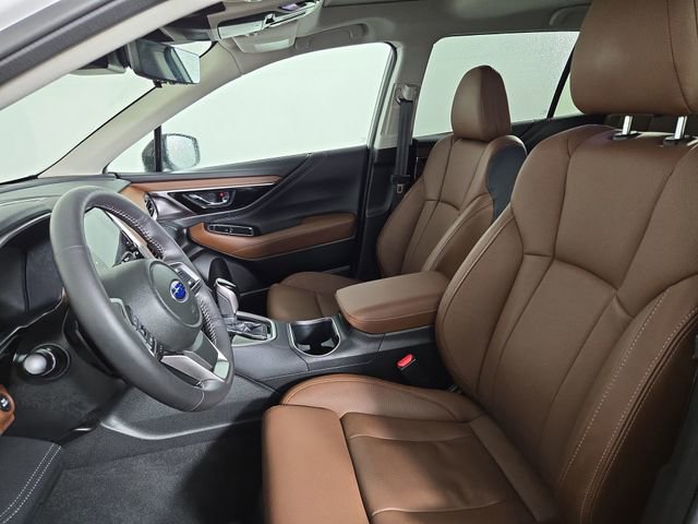 Used 2025 Subaru Outback Touring image 13