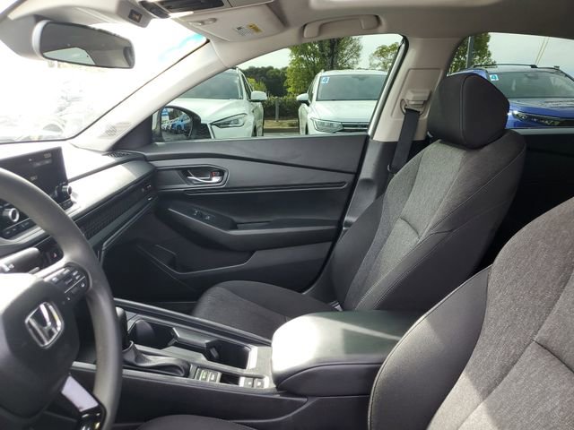 Used 2023 Honda Accord EX image 16