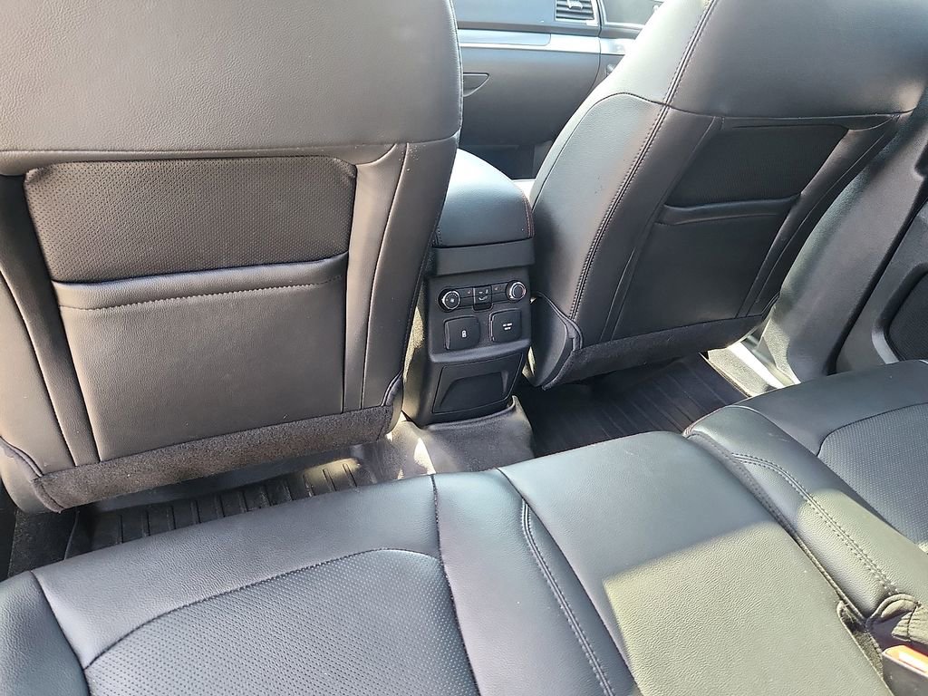 Used 2018 Ford Explorer Sport w/ Equipment Group 401A image 12