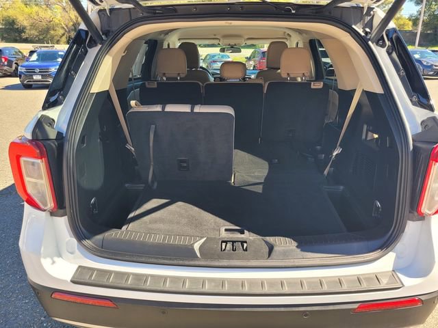 Certified 2023 Ford Explorer XLT w/ Equipment Group 202A image 8
