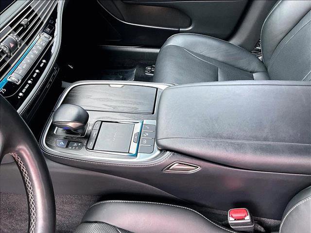 Used 2021 Lexus LS 500 w/ Accessory Package (Z2) image 15