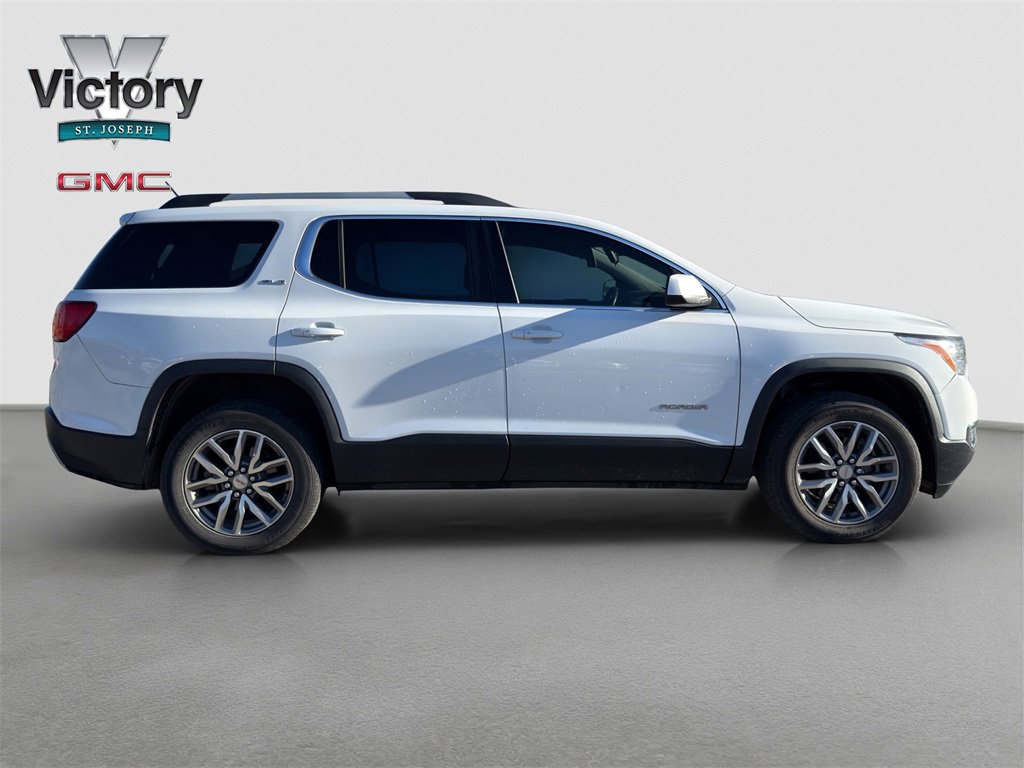 Used 2018 GMC Acadia SLE image 12