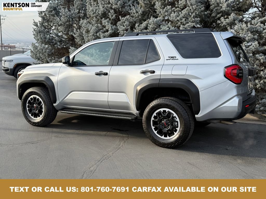 Used 2025 Toyota 4Runner TRD Off-Road image 5