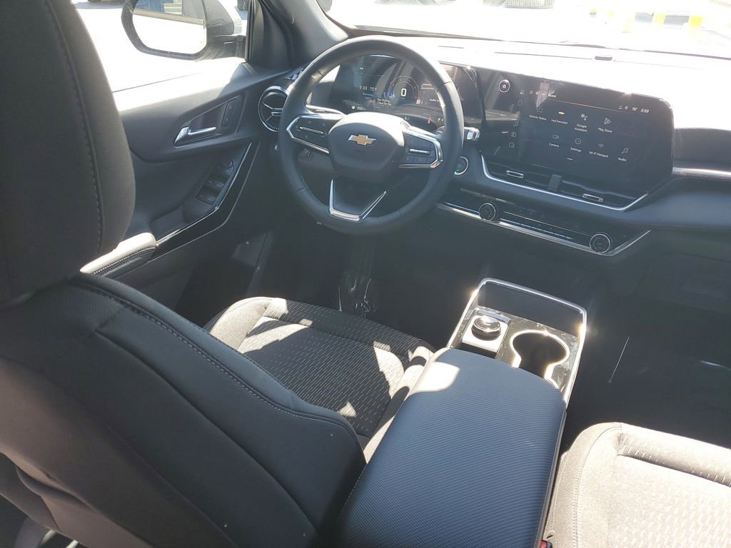 New 2026 Chevrolet Equinox LT image 11