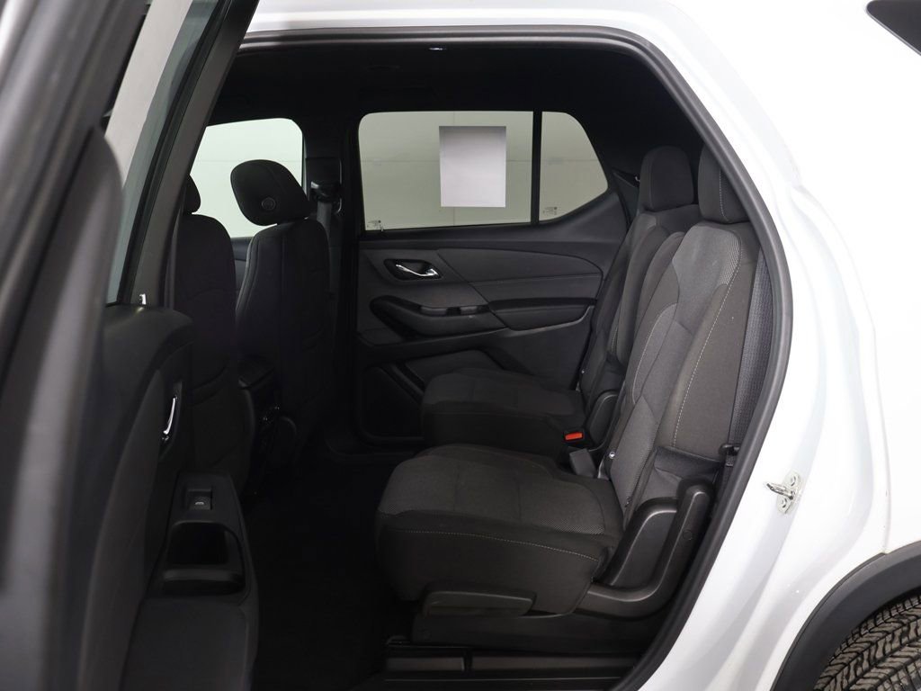 Used 2023 Chevrolet Traverse LT w/ LPO, Floor Liner Package image 35