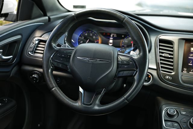 Used 2015 Chrysler 200 S w/ Navigation & Sound Group I image 28